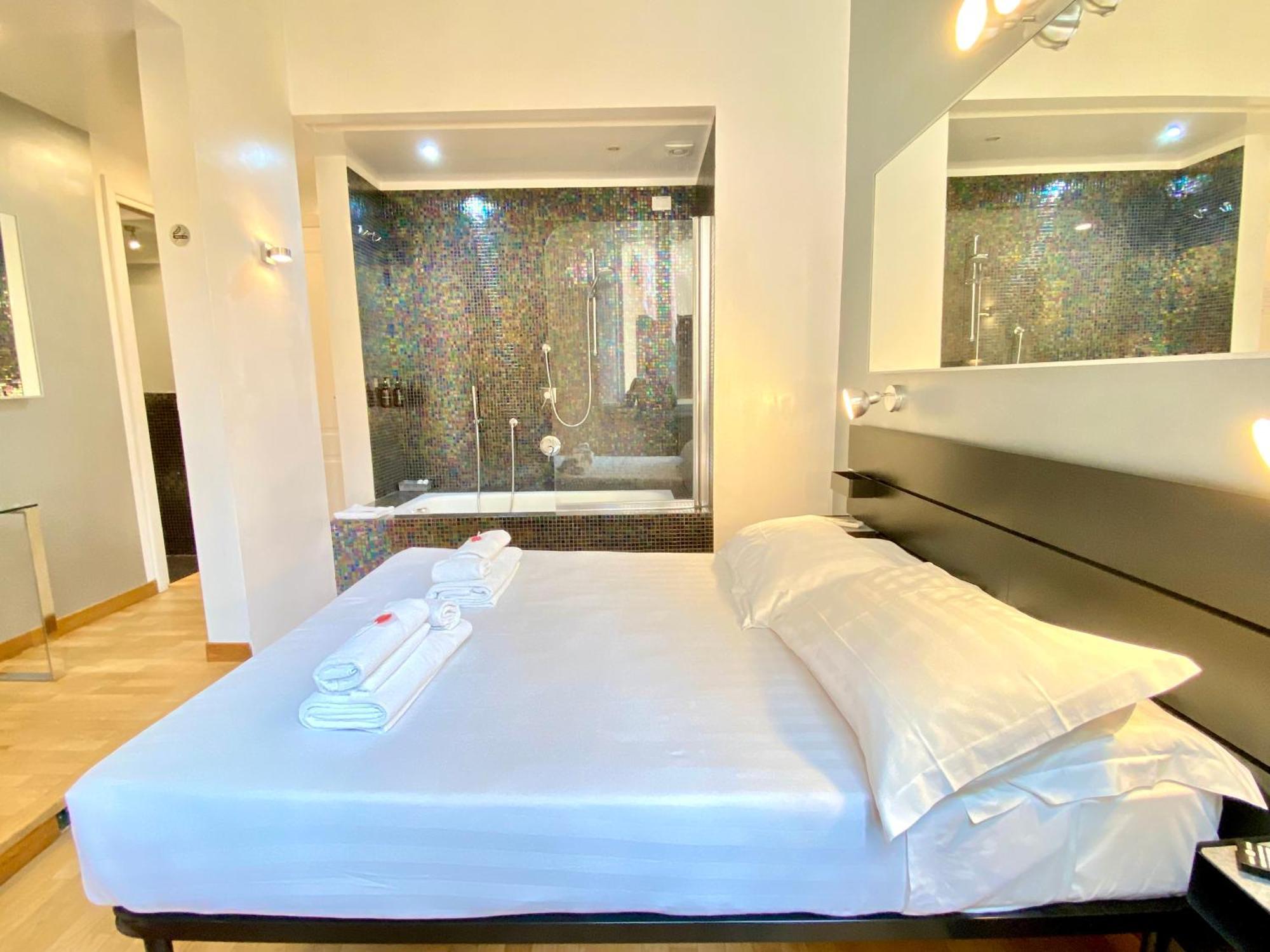 Kiss Me Rome Luxury Rooms Εξωτερικό φωτογραφία