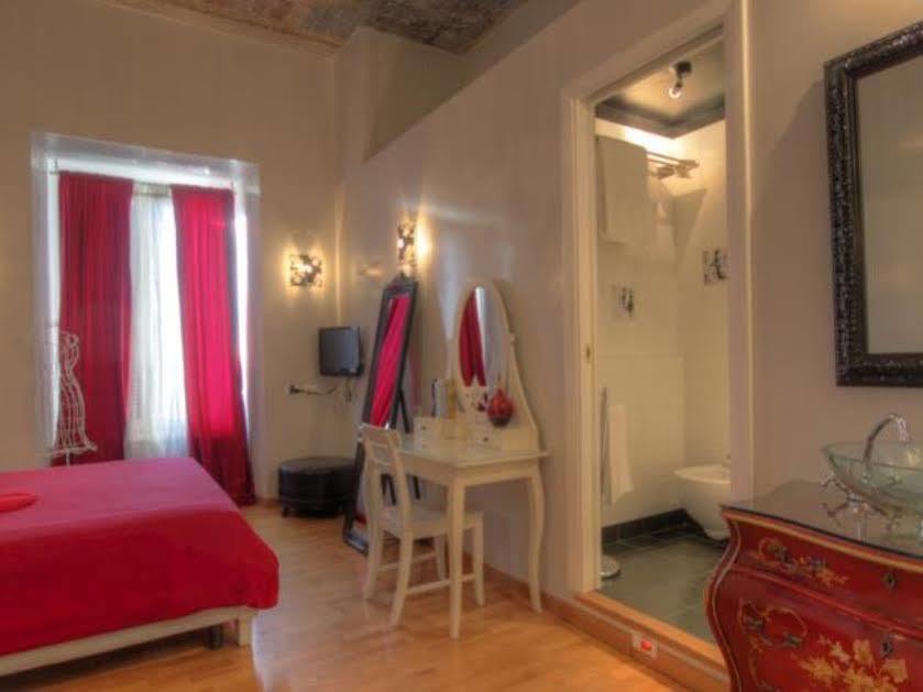 Kiss Me Rome Luxury Rooms Εξωτερικό φωτογραφία