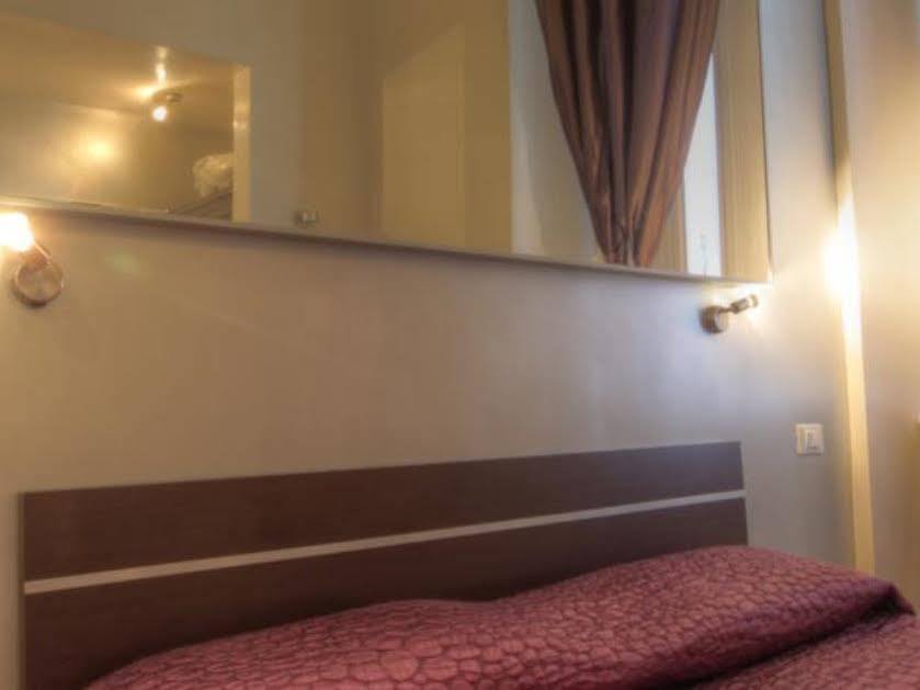 Kiss Me Rome Luxury Rooms Εξωτερικό φωτογραφία